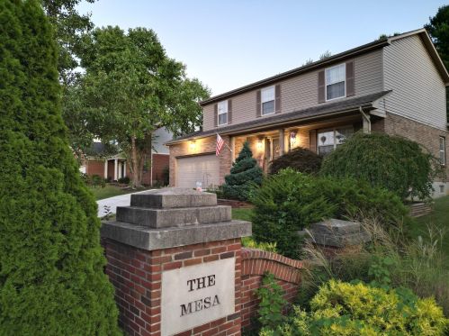 1205 Mesa Dr, Covington KY 41018-3812 exterior