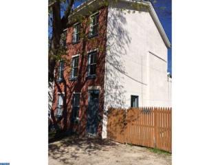 416 Kingsley St, Philadelphia PA  19128-3602 exterior