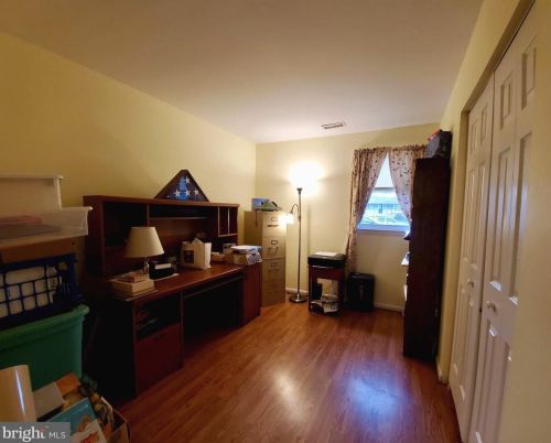 32 Mckinley Ave, Blenheim NJ  08012-5318 exterior