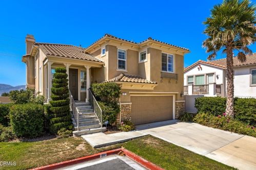 871 Coronado Cir, Santa Paula CA  93060-1666 exterior