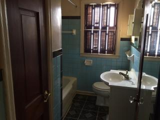 2001 38th St, Indianapolis IN  46218-1109 exterior