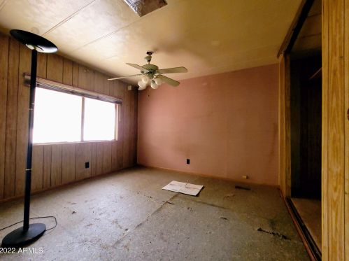 15821 67th Ave, Glendale, AZ 85306-2209