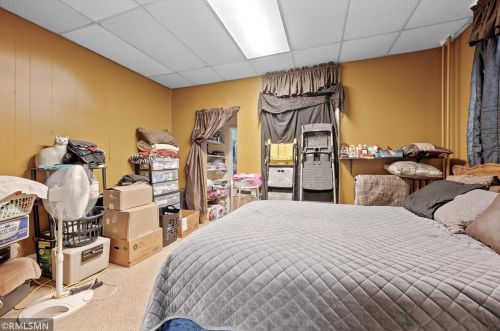 328 4th St, Litchfield MN 55355-2122 exterior