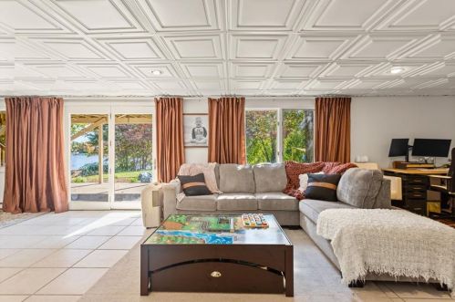 9 Noto Dr, North Providence RI  02904-2905 exterior