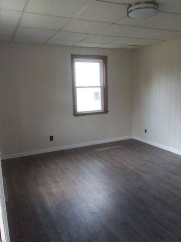 3609 College Ave, Beaver Falls, PA 15010-3408