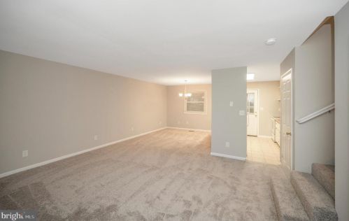 5512 Carousel St, Fredericksburg VA  22407-1205 exterior