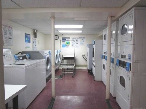 324 Post Ave, Westbury NY  11590-2228 exterior