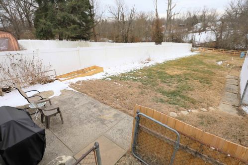 30 Eastern Ave, Covington KY 41018-1922 exterior