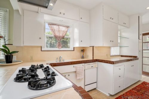 2621 Polk Ave, San Diego CA  92104-1708 exterior