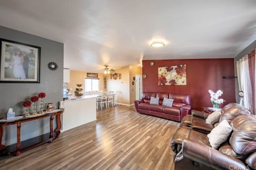 33055 Olive St, Lake Elsinore CA  92530-1434 exterior