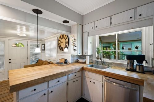 745 Vistabula St, Lakeland FL  33801-5424 exterior