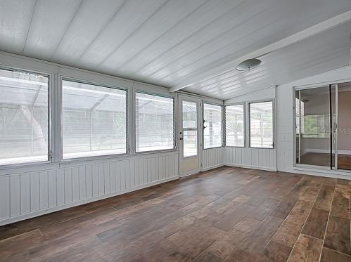 1545 C 470, Lake Panasoffkee FL  33538-6147 exterior