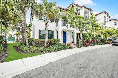 11731 13th Ct, Hollywood FL  33025-2560 exterior