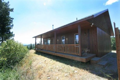 1452 Hershaw Rd, Newport WA  99156 exterior