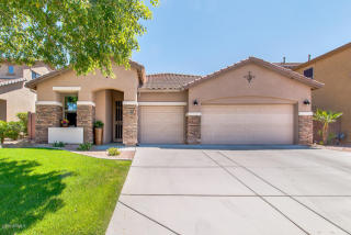 9717 181st Dr, Waddell, AZ 85355-4261
