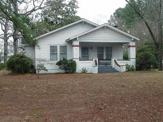 110 Sherrod Hts, Enfield, NC 27823-1338