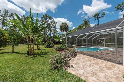 6200 Shady Oaks Ln, Naples, FL 34119-1242