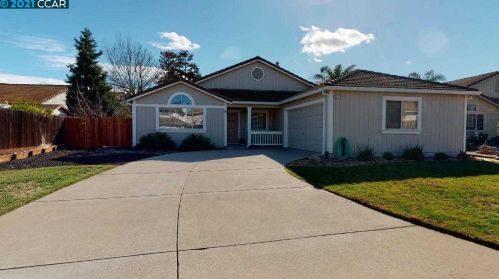 539 Hacienda Dr, Oakley, CA 94561-4203