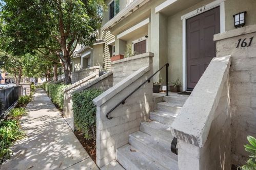 161 Orange Ave, Brea, CA 92821-5004