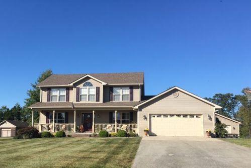1013 Barker Ln, Berea, KY 40403-9107