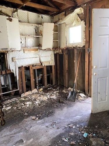 2224 Central Dr, Gary IN  46407-1736 exterior