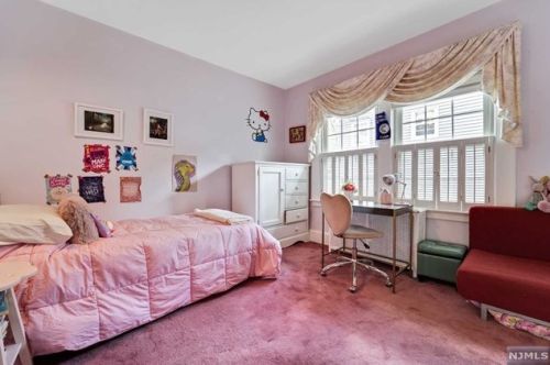 6 Marion Rd, Verona NJ  07044-1420 exterior