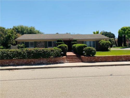 986 Briarcliff Dr, Santa Maria, CA 93455-4152