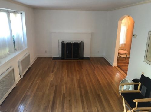 242 Harding Dr, South Orange, NJ 07079-1337