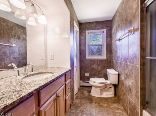 13 Madison St, Lincoln Park NJ  07035-1129 exterior