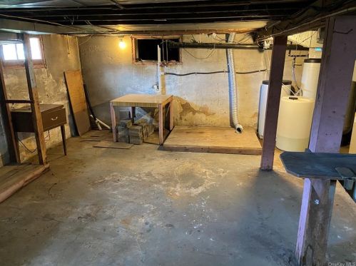 700 Route 211, Middletown NY  10940-7642 exterior