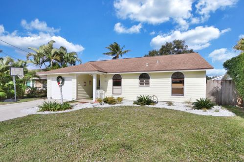6047 Robinson St, Jupiter, FL 33458-6632