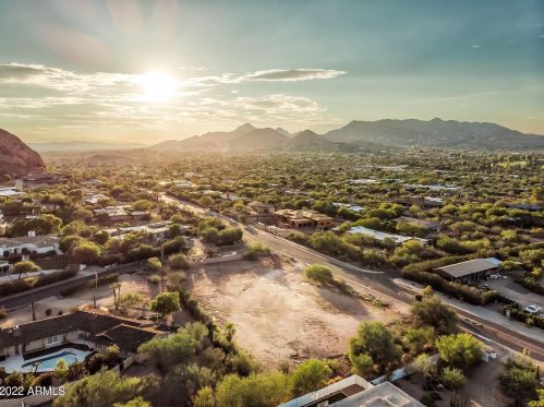 5405 Mcdonald Dr, Scottsdale AZ 85253-5406 exterior