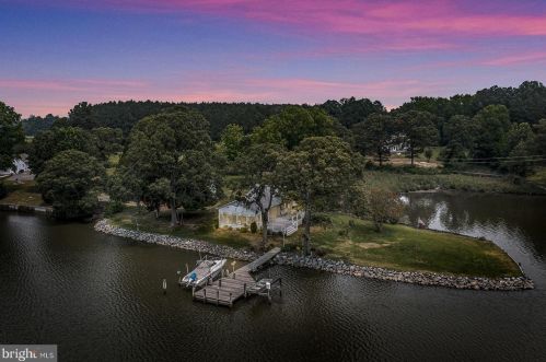 662 Tidwells Rd, Montross, VA 22520-4230