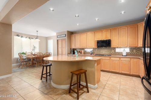 26358 84 Ave, Peoria AZ  85382-4772 exterior