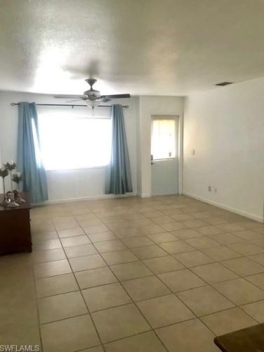 3245 43rd Ave, Naples, FL 34120-4450