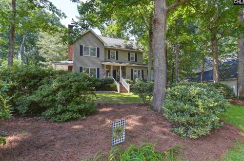 636 Carriage Lake Dr, Lexington, SC 29072-7513