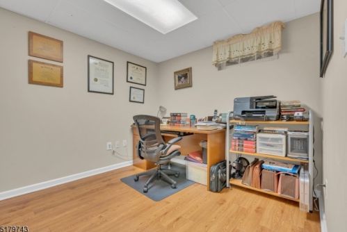 121 Southern Blvd, Chatham Township NJ 07928-1323 exterior