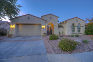 3858 Wood Dr, Chandler, AZ 85249-5579