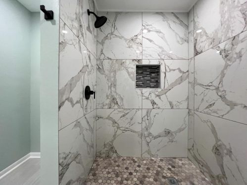 2503 46, Galveston TX  77551-5702 exterior