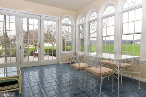 3002 Ridgeview Dr, Molino PA  17961-2338 exterior
