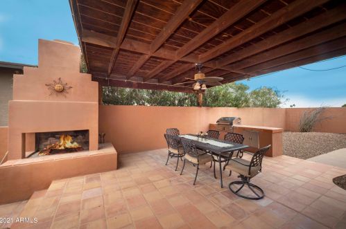 15603 Thistle Dr, Scottsdale AZ 85268-4348 exterior