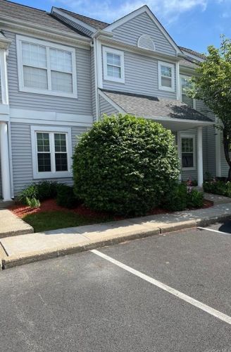 14 Kensington Way, Middletown, NY 10940-2104