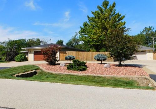 3630 98th Pl, Kenosha, WI 53158-5705