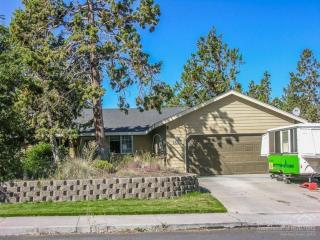 2597 Cordata Pl, Bend, OR 97701-6641