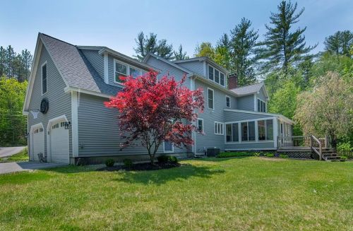 565 Penacook Rd, Hopkinton NH  03229-2916 exterior