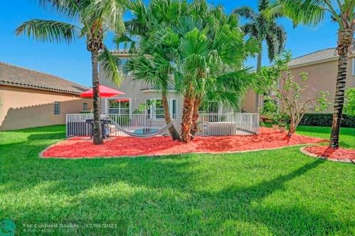 1222 168th Ave, Hollywood FL  33028-1910 exterior