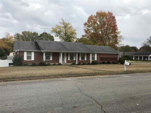 5038 Honeysuckle Ln, Milan Army Ammunition Plant, TN 38358-6440