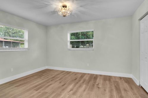 7720 35th St, Hollywood FL  33024-2213 exterior