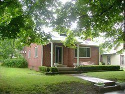 211 Pendleton Ave, Huntsville, IN 46064-1025
