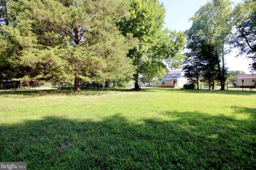 2503 Pennsylvania Ave, West Deptford NJ  08096-4753 exterior